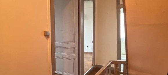 2 bedrooms Townhouse in Saint-Etienne, France No. 203705 4