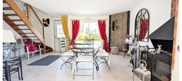 4 bedrooms House in Manche, France No. 359383 10