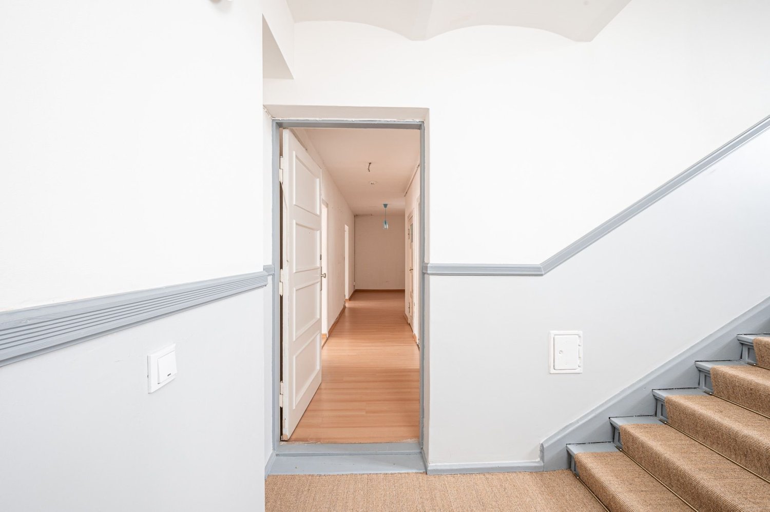 2غرفة شقة في Friedrichshain, Germany رقم 109116