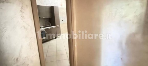 2 Schlafzimmer Wohnung in Naples, Italy, Nr. 329730 16