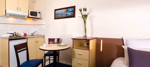 Apartamento de 1 dormitorio en Louveciennes, France No. 328589 6