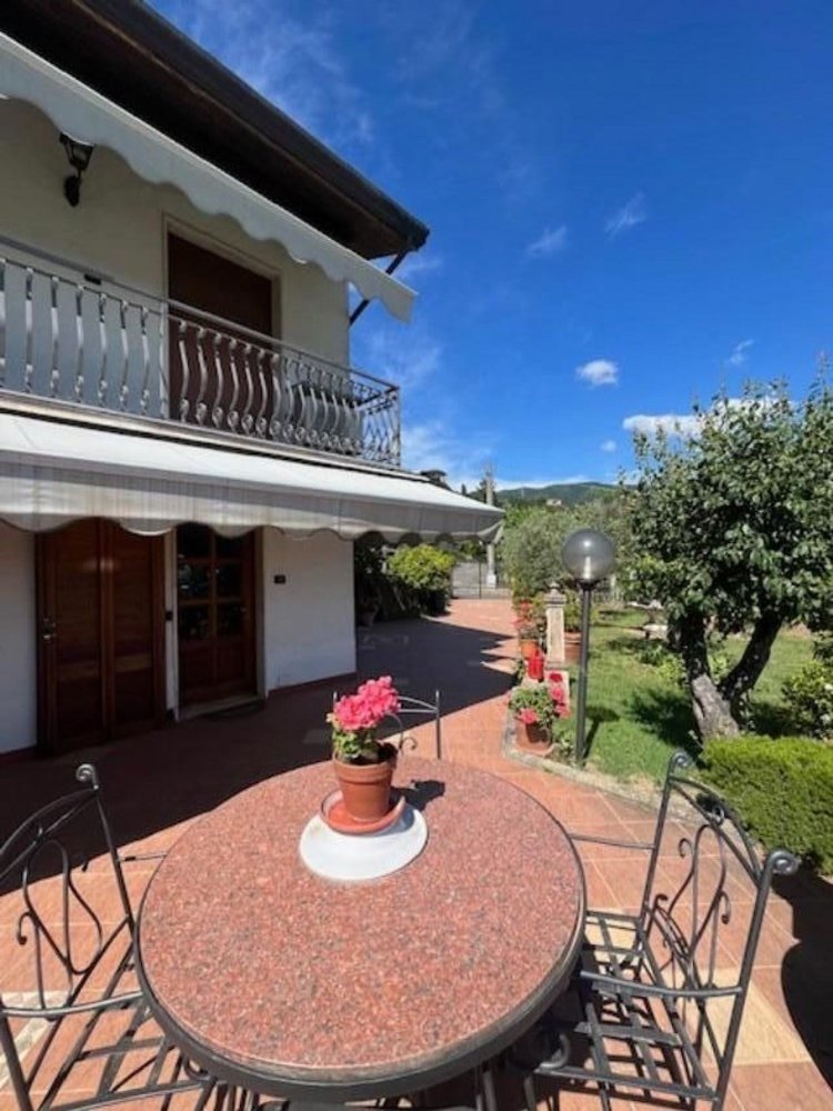 8 rooms Villa in Fosdinovo, Italy No. 178098
