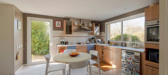 5 bedrooms House in Bruz, France No. 206631 5