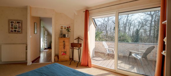 5 bedrooms House in Bruz, France No. 206631 6