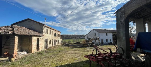 Casa de 15 habitaciónes en Rivergaro, Italy No. 120941 32