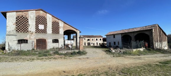 Casa de 15 habitaciónes en Rivergaro, Italy No. 120941 2