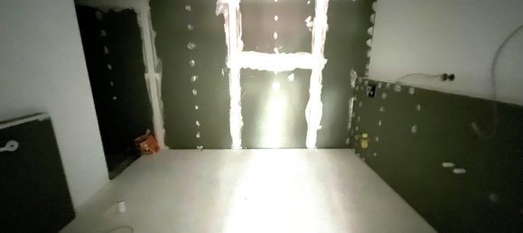 15غرفة بناية في Esslingen, Germany رقم 17882 12