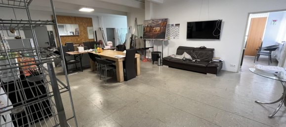 15غرفة بناية في Esslingen, Germany رقم 17882 36