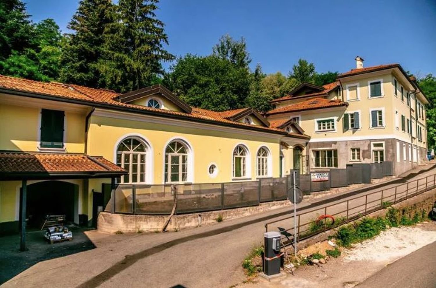 2 Schlafzimmer Wohnung in Varese, Italy, Nr. 383589