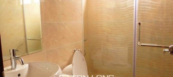 3 bedrooms Apartment in Dong Da, Vietnam No. 2408 9