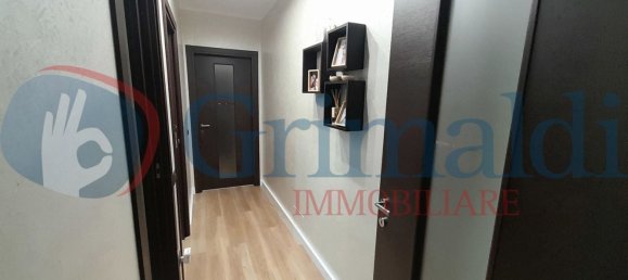 3 rooms Apartment in Benevento, Italy No. 263691 4