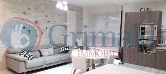 3 rooms Apartment in Benevento, Italy No. 263691 2