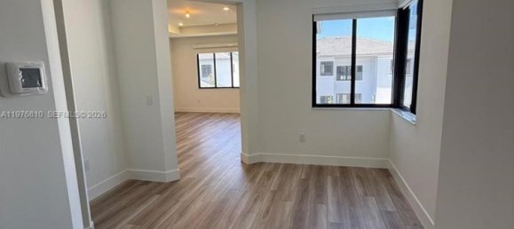 6 chambres villa à vendre à Miami, Miami-Dade, Florida, USA № 615490 4
