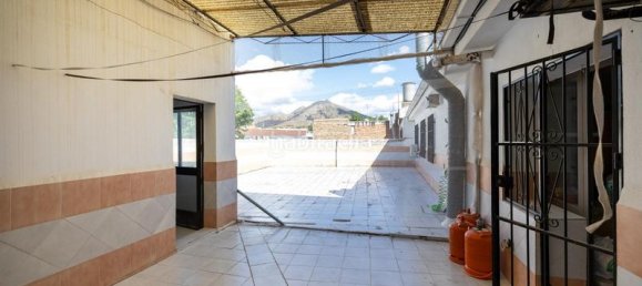 7 bedrooms Building in Pinos Puente, Spain No. 173823 93