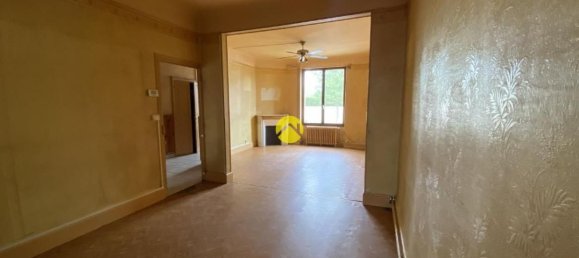 4 bedrooms House in Fourchambault, France No. 285494 4