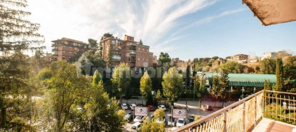 Apartamento de 3 dormitorios en Rome, Italy No. 46205 14