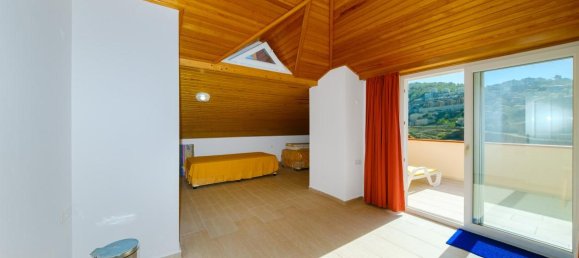 4 rooms Penthouse in Kargicak, Turkey No. 17825 25