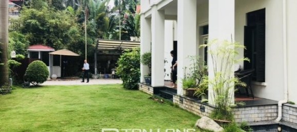 5 Schlafzimmer Villa in Tay Ho, Vietnam, Nr. 1381 15