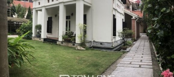 5 Schlafzimmer Villa in Tay Ho, Vietnam, Nr. 1381 2