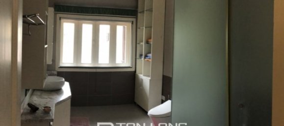 5 Schlafzimmer Villa in Tay Ho, Vietnam, Nr. 1381 12