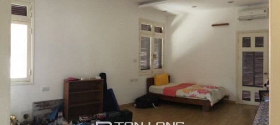 5 Schlafzimmer Villa in Tay Ho, Vietnam, Nr. 1381 11