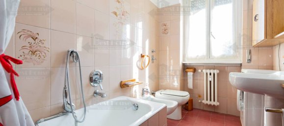 1 bedroom Apartment in Milan, Italy No. 266578 17