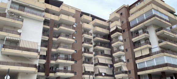 2 rooms Apartment in Bari, Italy No. 33866 7