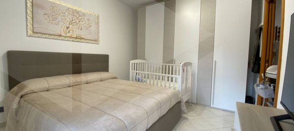 2 rooms Apartment in Bari, Italy No. 33866 5