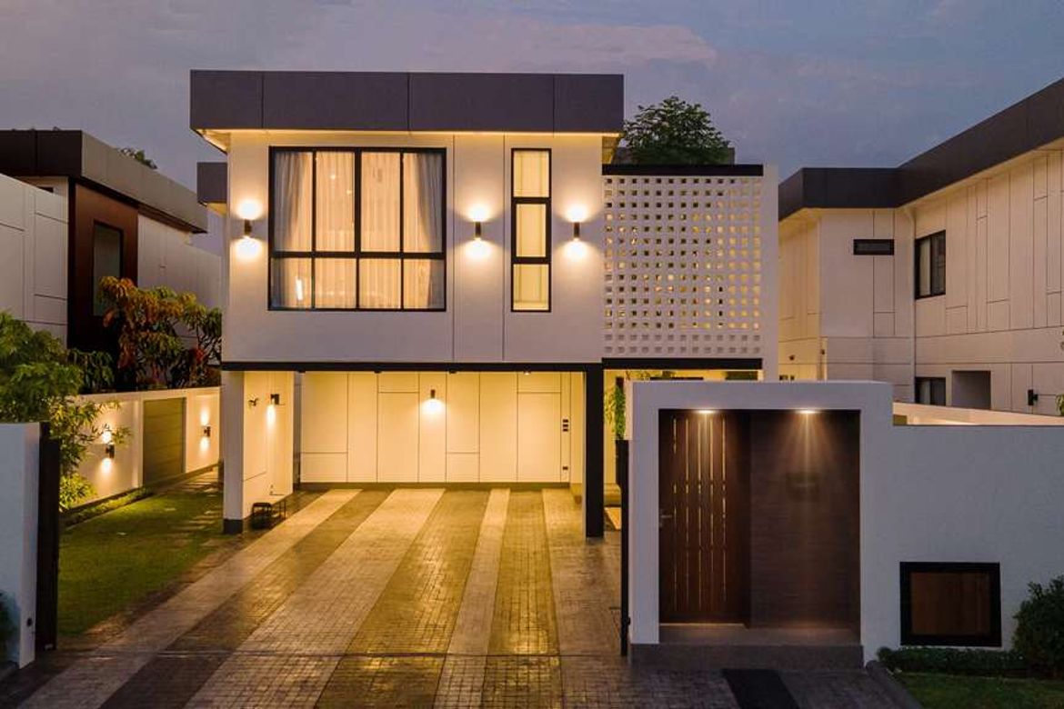 4 bedrooms House in Chiang Mai, Thailand No. 26973