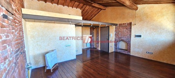 Пентхаус с 2 комнатами в Лукка, Италия № 15158 20