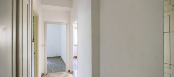 1 bedroom Apartment in Rome, Italy No. 344685 10