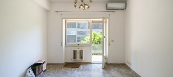 1 bedroom Apartment in Rome, Italy No. 344685 5