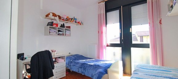 3 bedrooms Apartment in Veniano, Italy No. 329753 11