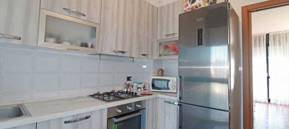 3 bedrooms Apartment in Veniano, Italy No. 329753 4