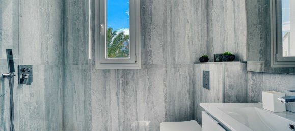 2 Schlafzimmer Penthouse in Marbella, Spain, Nr. 136657 20