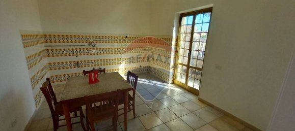 Вилла с 2 спальнями в Анцио, Италия № 372188 16