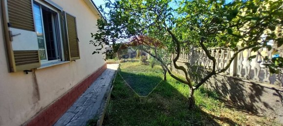 Вилла с 2 спальнями в Анцио, Италия № 372188 9