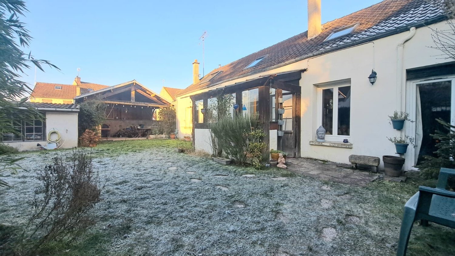 4 bedrooms House in Asnieres-sur-Oise, France No. 144445