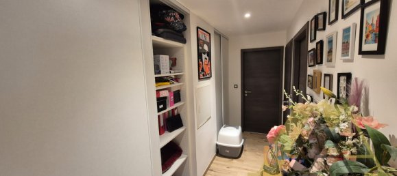 Apartamento de 2 dormitorios en Terville, France No. 160327 24