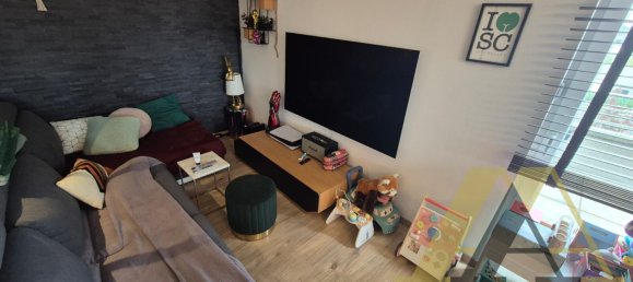 Apartamento de 2 dormitorios en Terville, France No. 160327 11