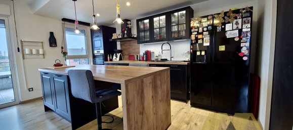 Apartamento de 2 dormitorios en Terville, France No. 160327 30