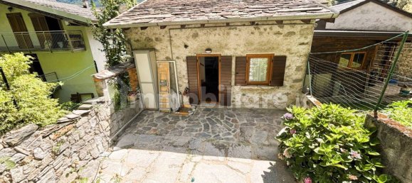 2 bedrooms House in Ardenno, Italy No. 294997 12