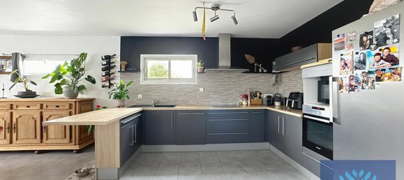 3 bedrooms House in Heugas, France No. 306738 2