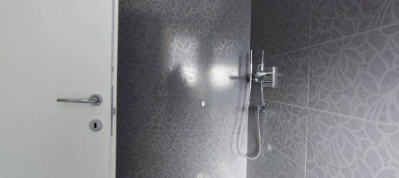 6 rooms Villa in Montesilvano, Italy No. 36999 30