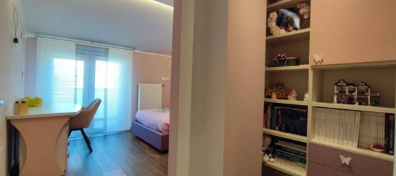 6 rooms Villa in Montesilvano, Italy No. 36999 36