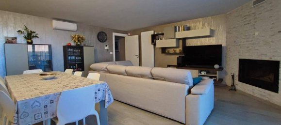 6 rooms Villa in Montesilvano, Italy No. 36999 8