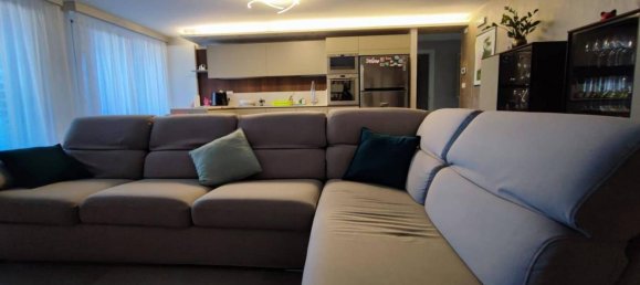 6 rooms Villa in Montesilvano, Italy No. 36999 2