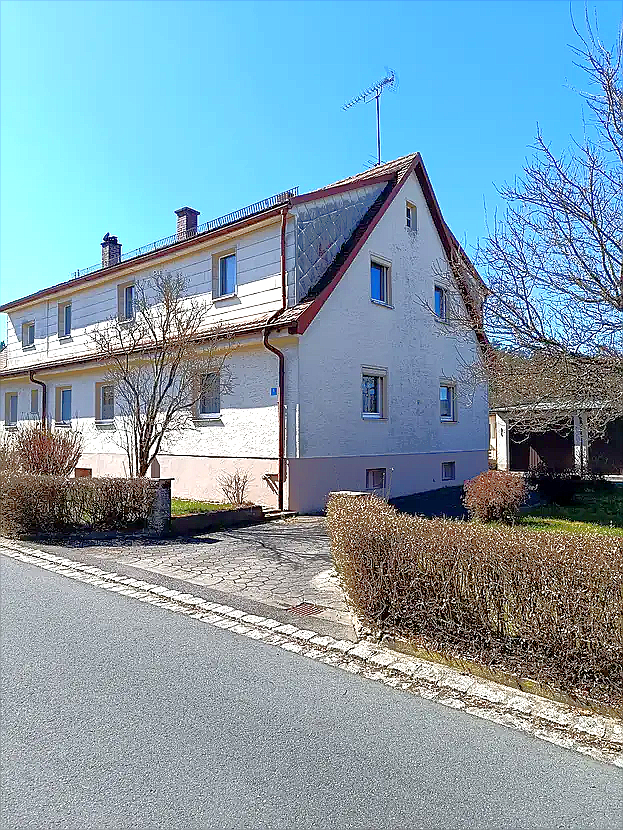 8-Zimmer Stadthaus in Tirschenreuth, Germany, Nr. 282166