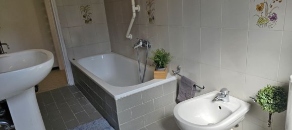 Apartamento de 4 habitaciónes en La Spezia, Italy No. 286340 39