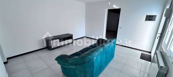 Casa T3 em Medolla, Italy N.º 24012 2